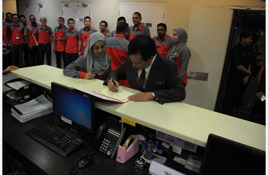 Lawatan Rasmi KSU KPDNKK Dato' Seri Jamil Salleh ke MyCC