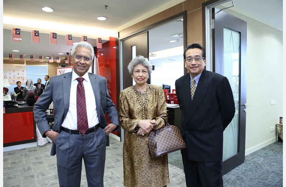 Lawatan Rasmi Menteri Perdagangan Dalam Negeri, Koperasi dan Kepenggunaan (PDNKK) ke Suruhanjaya Persaingan Malaysia (MyCC)