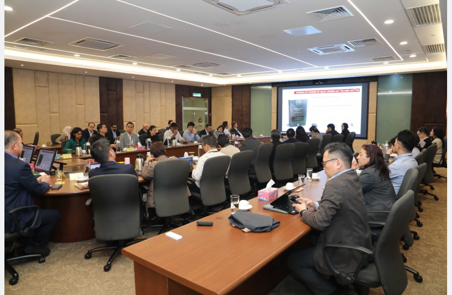 Penceramah bagi UMW Toyota Motor Sdn Bhd Complicance Program berkenaan Talk on Competition Law