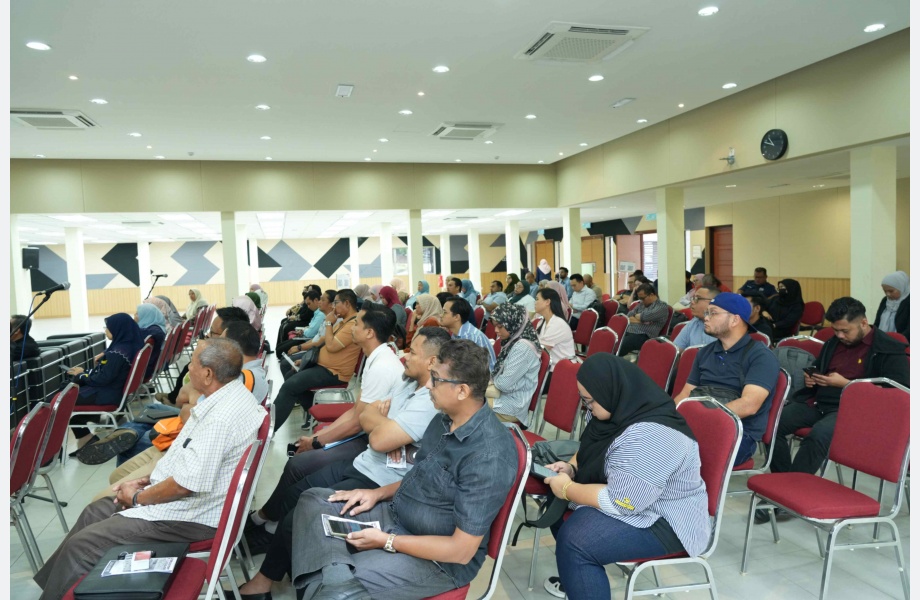 Penceramah untuk program Taklimat Pengukuhan Integriti oleh UiTM Shah Alam berkenaan Pakatan Harga dan Tipuan Bida dalam Perolehan Awam
