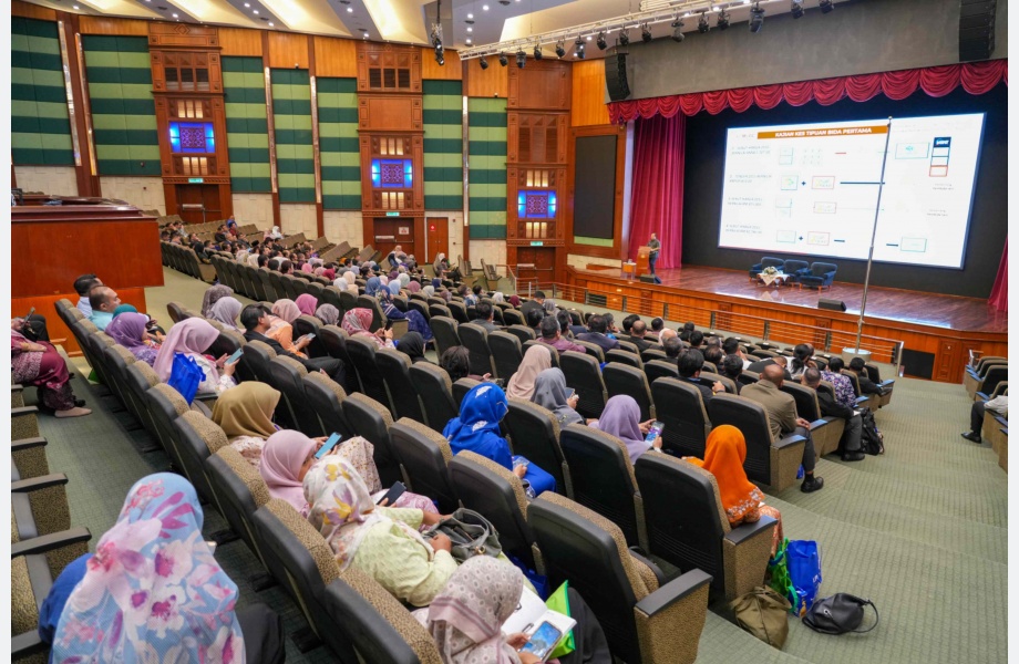 Majlis Penyampaian Amanat YBhg. Datuk Azman Bin Mohd Yusof, KSU KESUMA Kepada Pusat Tanggungjawab (PTI) Di Bawah KESUMA - Tipuan Bida dalam Perolehan Awam