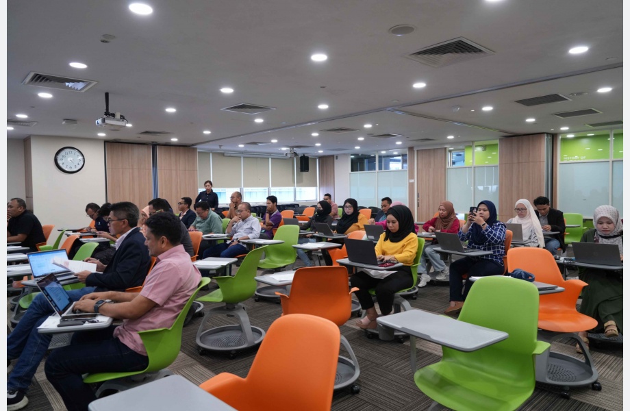 Taklimat Garis Panduan Menentang Tipuan Bida Dalam Perolehan Awam Kepada Kakitangan Boustead Plantations Berhad