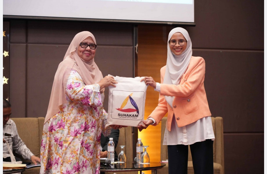 Forum Realizing the Right to Food in Malaysia Bridging Gaps and Ensuring Food for All with SUHAKAM - The Role of MyCC in Ensuring the Right to Food in Malaysia