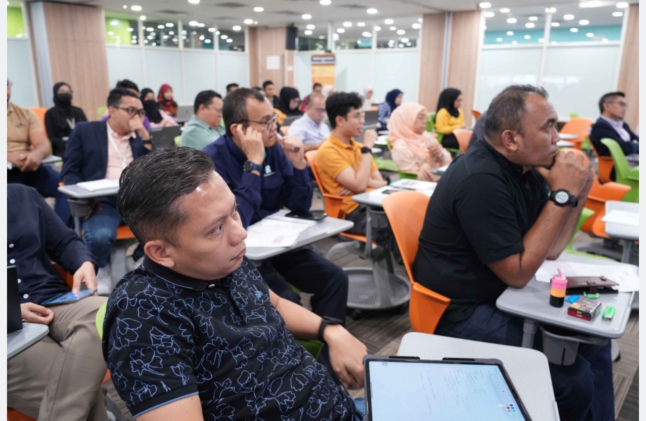 Taklimat Garis Panduan Menentang Tipuan Bida Dalam Perolehan Awam Kepada Kakitangan Boustead Plantations Berhad