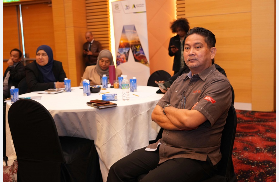 Penceramah di Simposium Chief Integrity Governance Officer (CIGO) 2024 berkenaan Memperkasa Integriti: Pencegahan Kartel Tipuan Bida