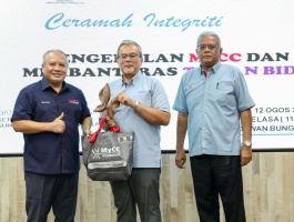 Kolej Poly-Tech MARA (KPTMSB) - Pengenalan kepada MyCC dan Dan Membanteras Tipuan Bida dengan Integriti 