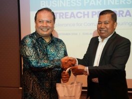 Business Partners Outreach Programme: Fair Play in Procurement: Tackling Bid-Rigging with Integrity by KWAP